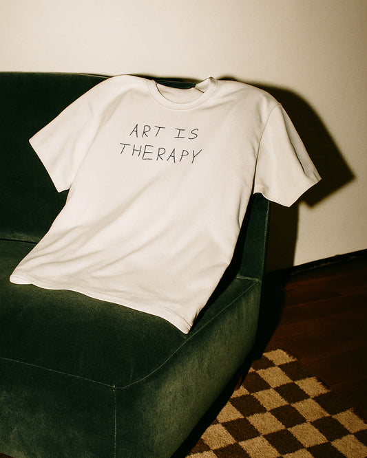 Art Is Therapy Retro Slogan T-Shirt