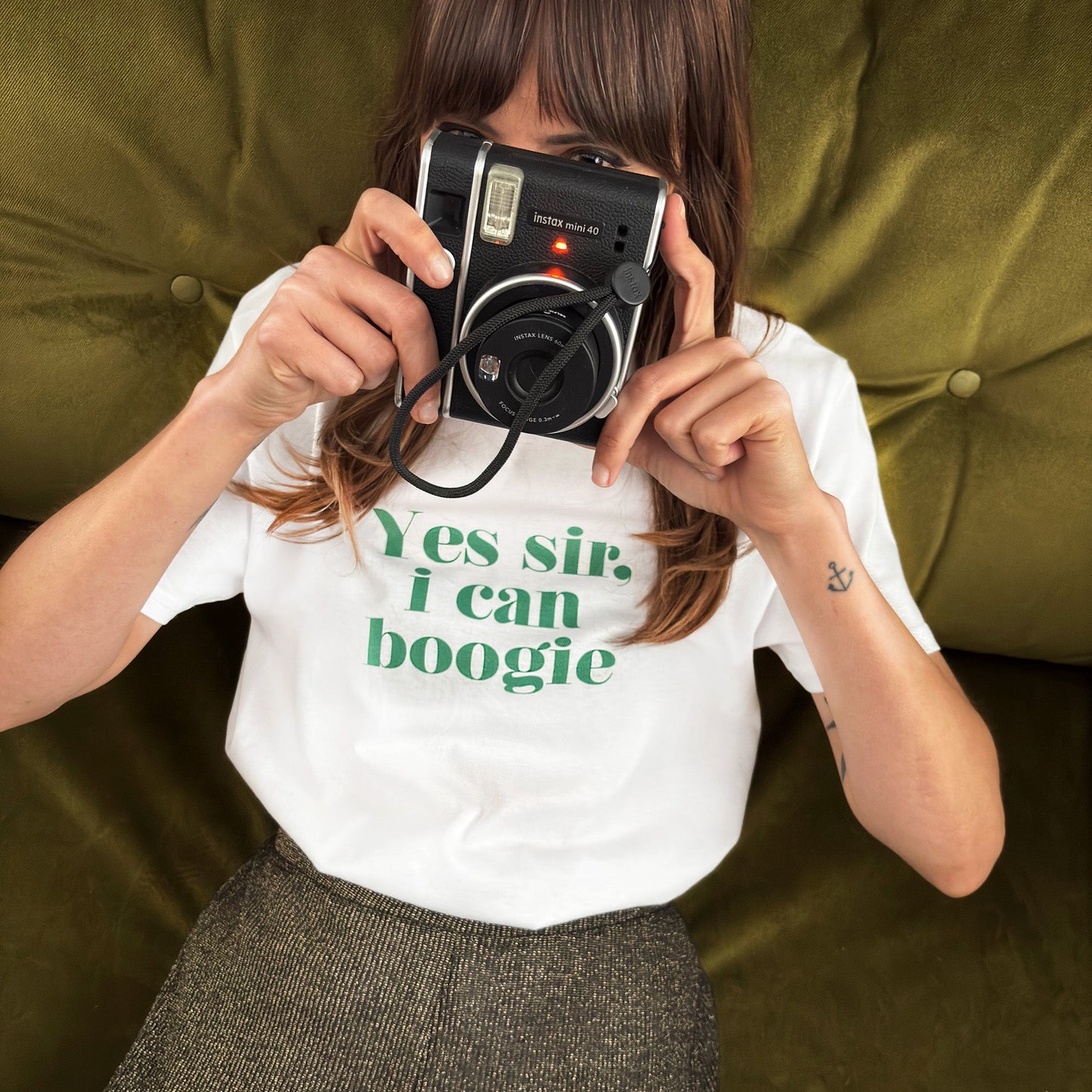 Yes sir I can Boogie retro slogan t-shirt