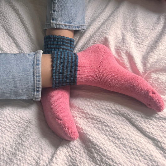 Sunday Girl bed sock