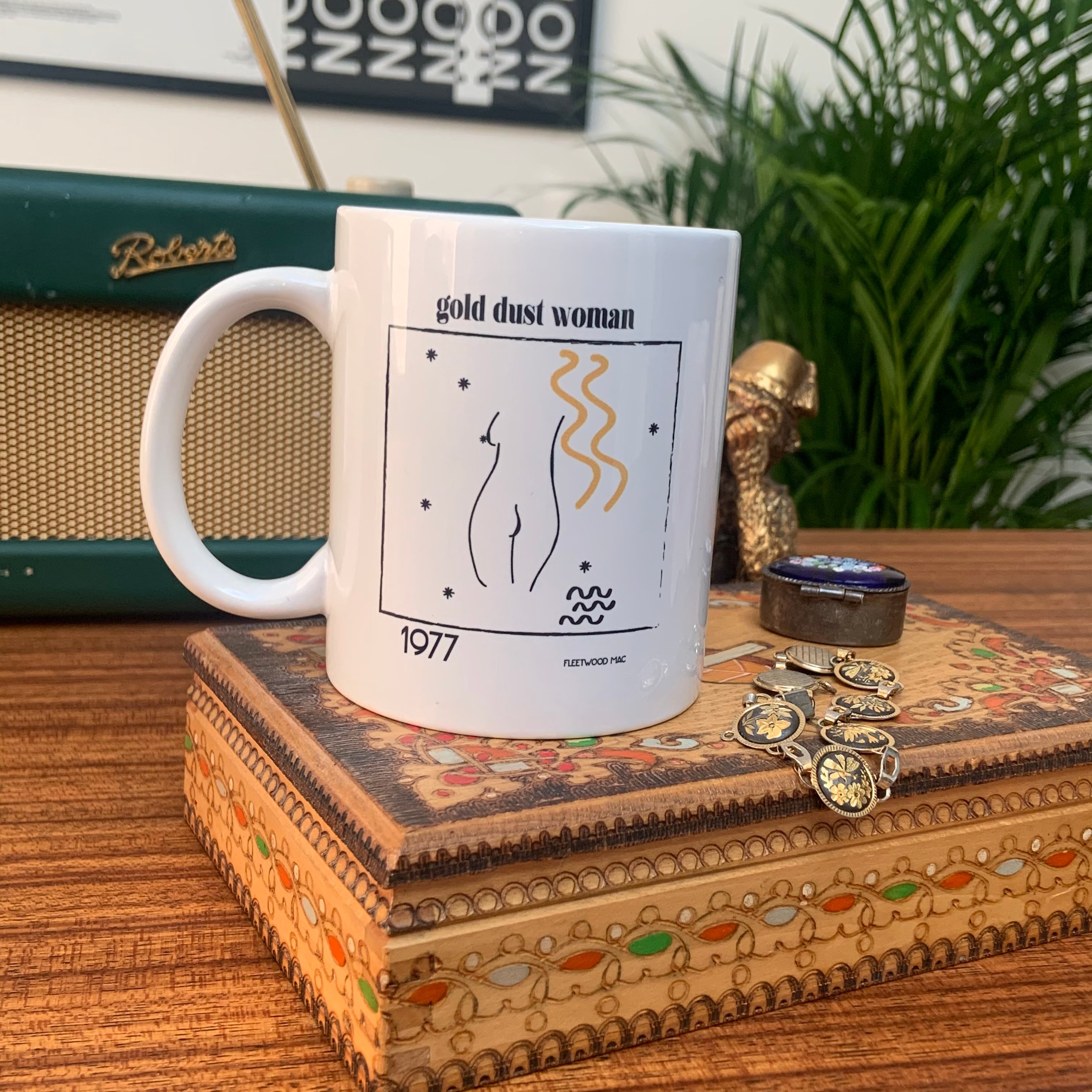 Gold Dust Woman Fleetwood Mac Music Inspired Retro Ceramic Mug